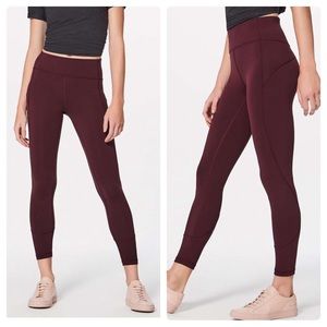 Lululemon In Movement 7/8 Tight Everlux 25"
Garnet